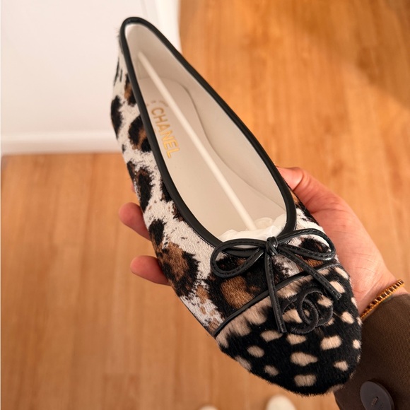 CHANEL Shoes - CHANEL animal Print pony Hair Ballet Flats